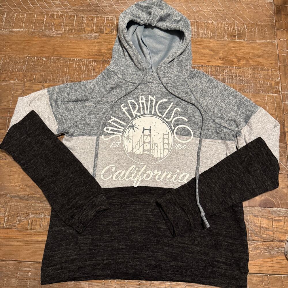 Ever Hottie San Francisco California Colorblock Hoodie Small Vintage Spring
